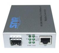 Медиаконвертер SNR-CVT-1000SFP (без SFP модуля) для преобразования 100/1000Base-T в 100/1000Base-FX с SFP-портом.